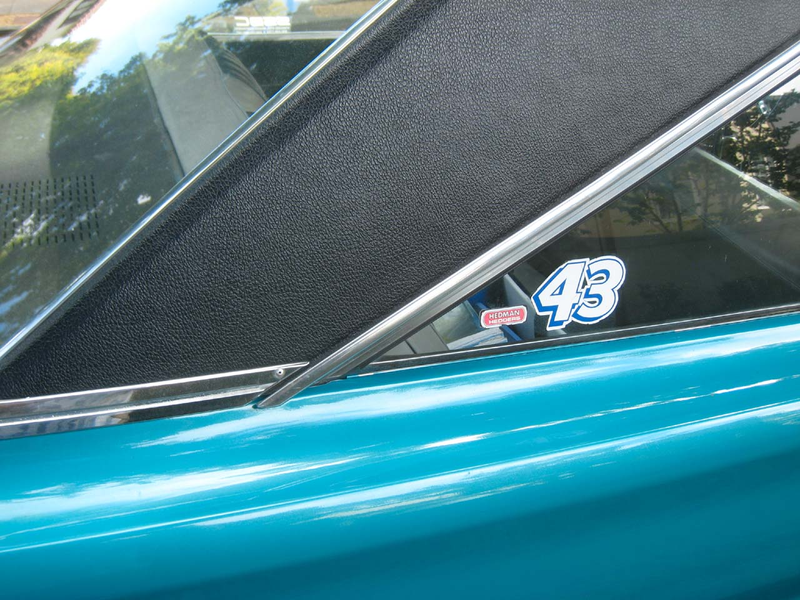 Illustration for article titled 1967 Plymouth Belvedere II, with Bonus 1958 Dodge Pickup Bed Trailer